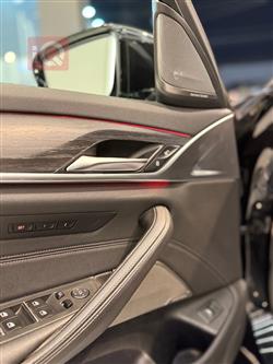 بی ئێم دەبڵیو سیریەس 5